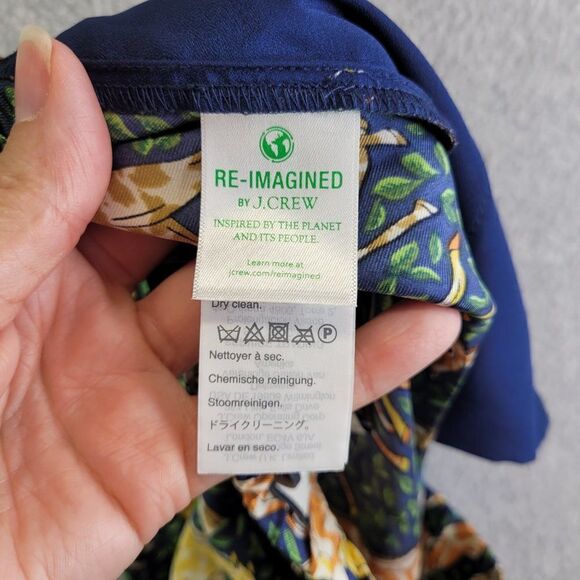 J Crew Pants Womens 4 Blue Giraffe Print Silk Twill Pull On Ankle Fall 2020 NWT - Picture 13 of 16